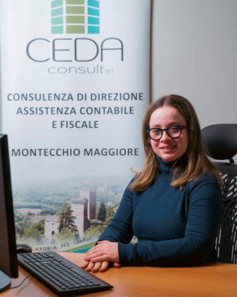 MARIA CAVALIERE